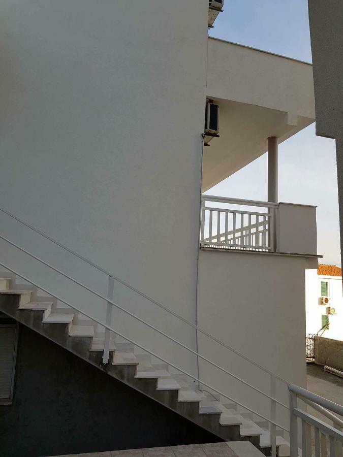 Seaview Apartments Nikola ล็อควา โรโกซนิตซา ภายนอก รูปภาพ